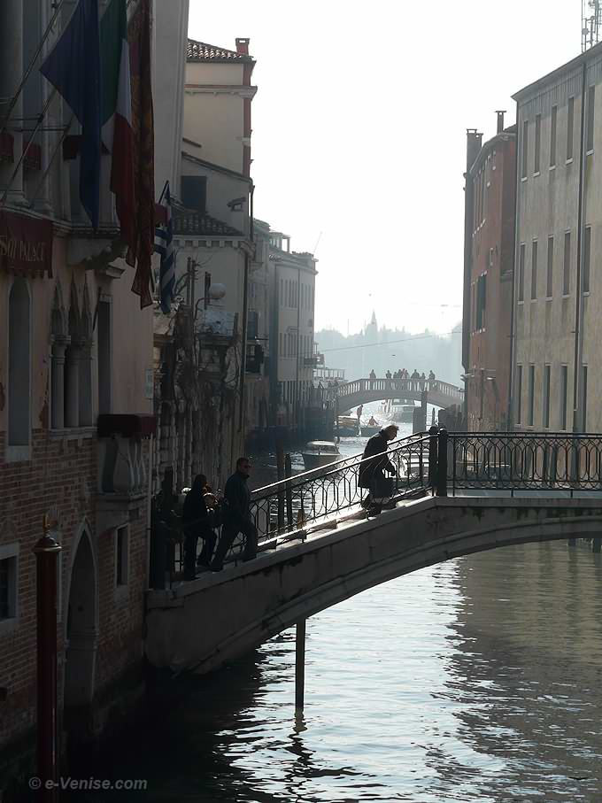 pont dei Greci sur le rio San Lorenzo Venise