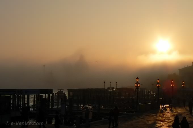 brouillard riva degli schiavoni à Venise