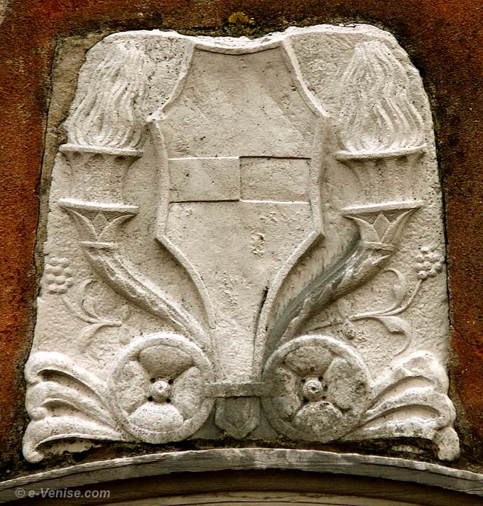 ecusson tete de cheval aux armes de la famille Balbi de Venise