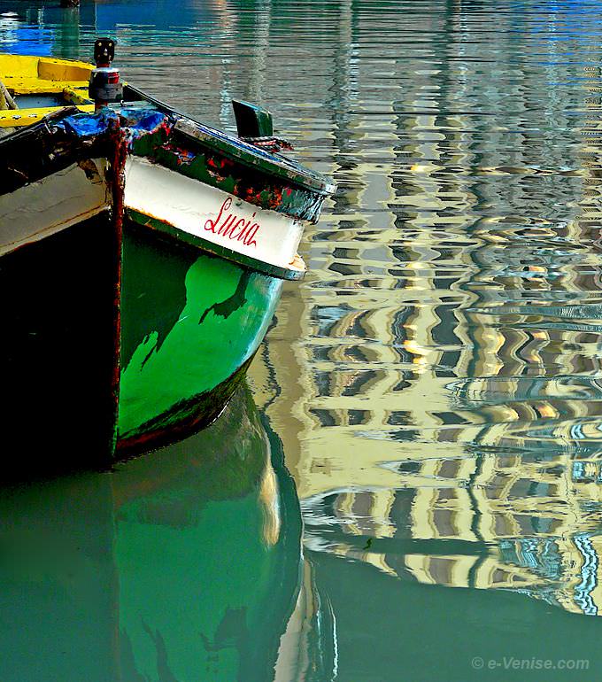 reflet rio de la Pietà Sant' Antonin de Venise bateau Lucia