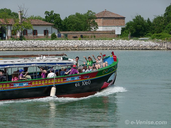 vieille Péotte en face de l'île de Sant' Erasmo
