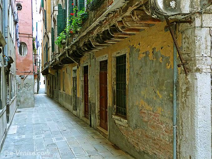calle de le Strazze à San Marco à Venise