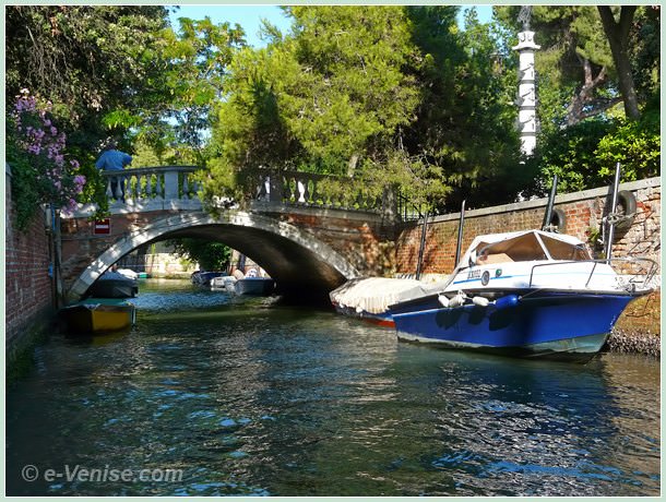 rio San Isepo dans le Castello à Venise