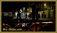 Arrêt du Vaporetto sur les Fondamente Nove, dans le sestier du Cannaregio à Venise.