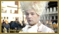 Masques et Costumes Place Saint Marc au Carnaval de Venise 2012