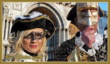 Masques et Costumes Place Saint Marc au Carnaval de Venise 2012