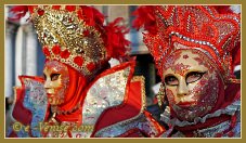 Masques et Costumes Place Saint Marc au Carnaval de Venise 2012