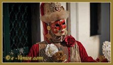 Masques et costumes du Carnaval de Venise 2012 le jour du mardi gras