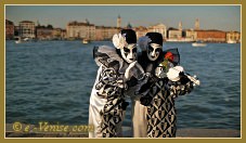 Masques et costumes du Carnaval de Venise 2012 le jour du mardi gras