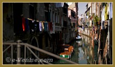Le rio dei Scudi Santa Ternita, dans le sestier du Castello à Venise.