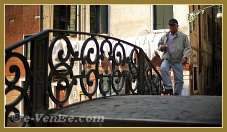 Le pont Priuli, dans le sestier du Cannaregio à Venise.