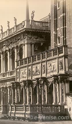 La Loggia par Sansovino en 1870