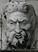 Sculpture Pont Soupirs