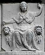 Sculpture du Pont des Soupirs