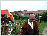 Ambiance d'un camp militaire de la Renaissance.