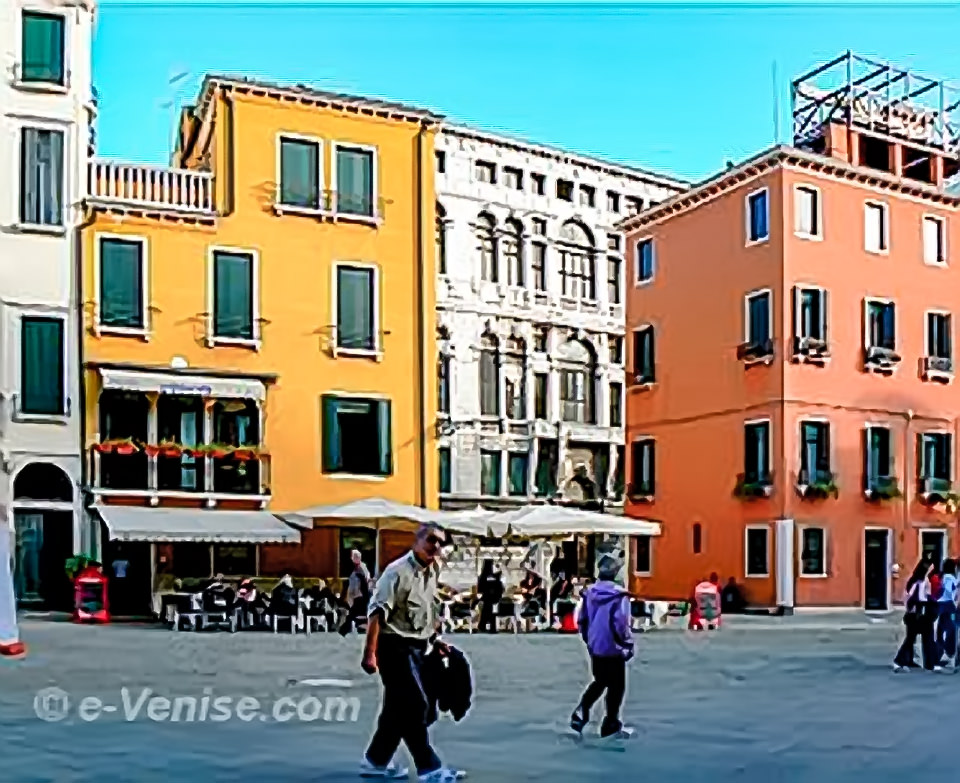 les couleurs du Campo Santo Stefano