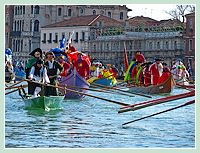 Carnaval de Venise 2009 Voga alla Veneta : devant le Musée Guggenheim