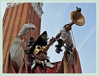 Carnaval de Venise : le Joueur de flûte et ses petits rats