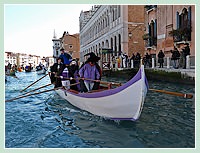Carnaval de Venise 2009 - Le Carnaval en bateau des Vénitiens