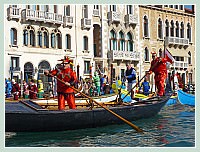Carnaval de Venise 2010 - Le Carnaval en bateau des Vénitiens et le vol de la Pantegana
