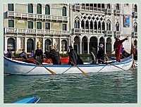 Carnaval de Venise 2010 - Le Carnaval en bateau des Vénitiens et le vol de la Pantegana