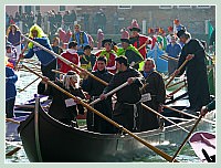 Carnaval de Venise 2010 - Le Carnaval en bateau des Vénitiens et le vol de la Pantegana