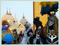 Masques et Costumes du Carnaval de Venise 2010 : de toutes les couleurs !