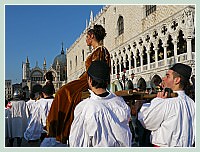 Carnaval de Venise 2010 : Défilé de la fête des Maries à Saint Marc