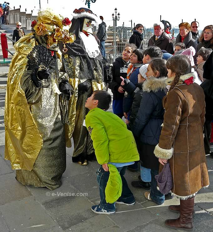 carnaval de venise masques enfants