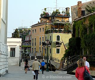 fondamenta de la Salute pour accéder à l'hôtel Locanda Ca' Zose