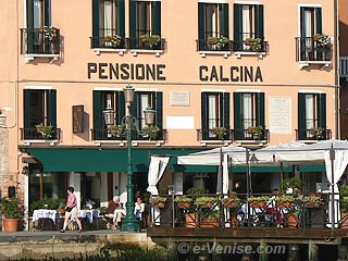 Hôtel Pensione Alla Calcina - La Pisicina