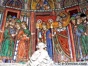 Mosaïques sur la façade de Saint Marc