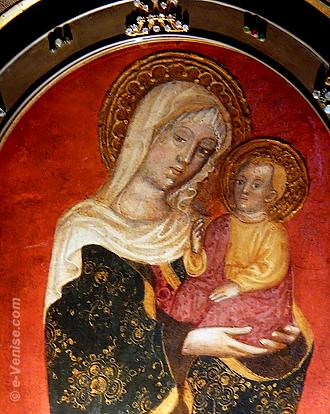 L'Icône Miraculeuse de la Vierge Marie à l'église Santa Maria dei Miracoli de Venise