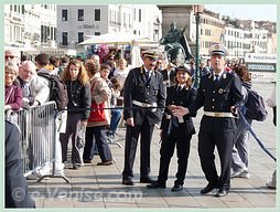 La Police Italienne au 23e Marathon de Venise 2008, le VeniceMarathon