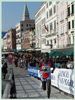 Rotich Gilbert Kibiwot arrivé 9e du 23e Marathon de Venise 2008, le VeniceMarathon