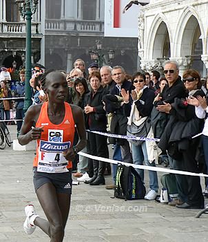 Anne Kosgei, arrivée deuxième du Marathon Féminin