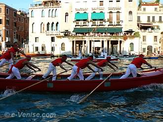La Caorlina du Sestiere de San Polo arrivée 6ème à la Regata 2007