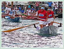 Gloria Rogliani et Debora Scarpa à la Regata des Mascarete à la Regata Storica de Venise 2008