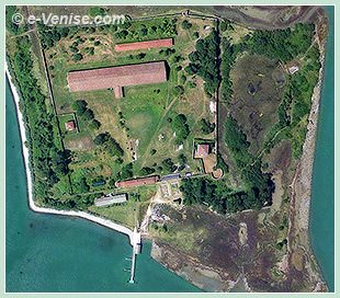 L'île du Lazzaretto Nuovo où l'on soignait les pestiférés