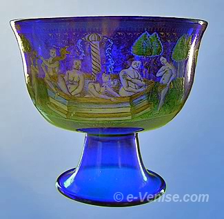 Coupe nuptiale d'Angelo Barovier en verre emaille le bain des jeunes filles dans la fontaine de jouvence 1422 musée du verre de murano