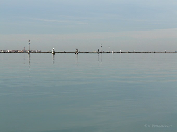 lagune de venise en sandolo