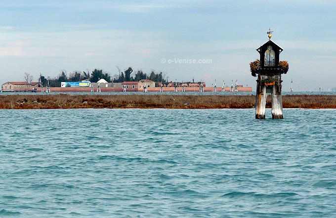 ile de san giacomo in paluda lagune venise