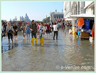 Acqua Alta sur la riva degli Schiavoni