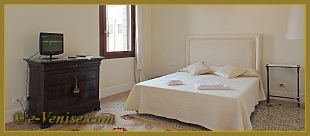 La 3e Chambre de l'appartement Ca' dell'Angelo, dans le sestier de Saint-Marc à Venise.