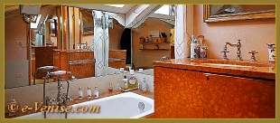 La seconde salle de bains de l'appartement du Palazzo Sansovino Rota