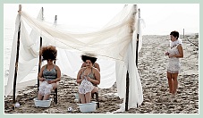 I Baci Mai Dati de Roberta Torre avec Donatella Finocchiaro, Pino Micol, Piera Degli Esposti, Giuseppe Fiorello, Carla Marchese