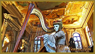 concerts de l'ensemble Musica in Maschera à la Scuola Grande degli Carmini à Venise concerts de l'ensemble Musica in Maschera à la Scuola Grande degli Carmini à Venise