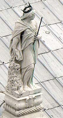 Palais Ducal, Statue de la Justice