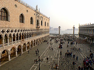Le Palais des Doges et la Piazzetta