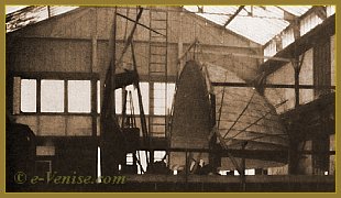 Premiers essais de coupole mobile et pliable réalisés rue Saint Charles à Paris en 1902